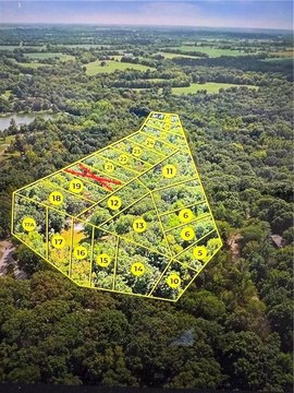 Land in Land of Lakes