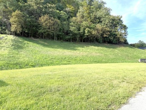 Land, Pikeville, KY
