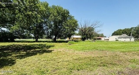 LAND - Arma, KS