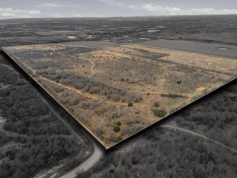 Perimeter-Fenced Ranch Tract