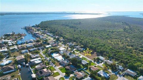 Land, Cape Coral, FL