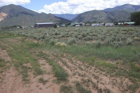 Questa, NM Land with Views