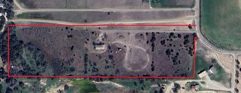 Unrestricted Acreage with Water Well