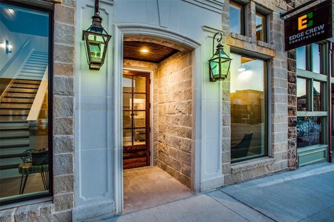 Live-Work Commercial Property