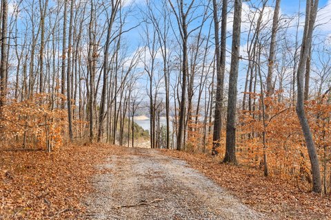 LAND - Nancy, KY