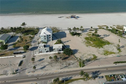 Prime Gulfside Corner Parcel