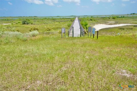 Land, Port O'Connor, TX