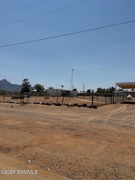 LAND - Las Cruces, NM