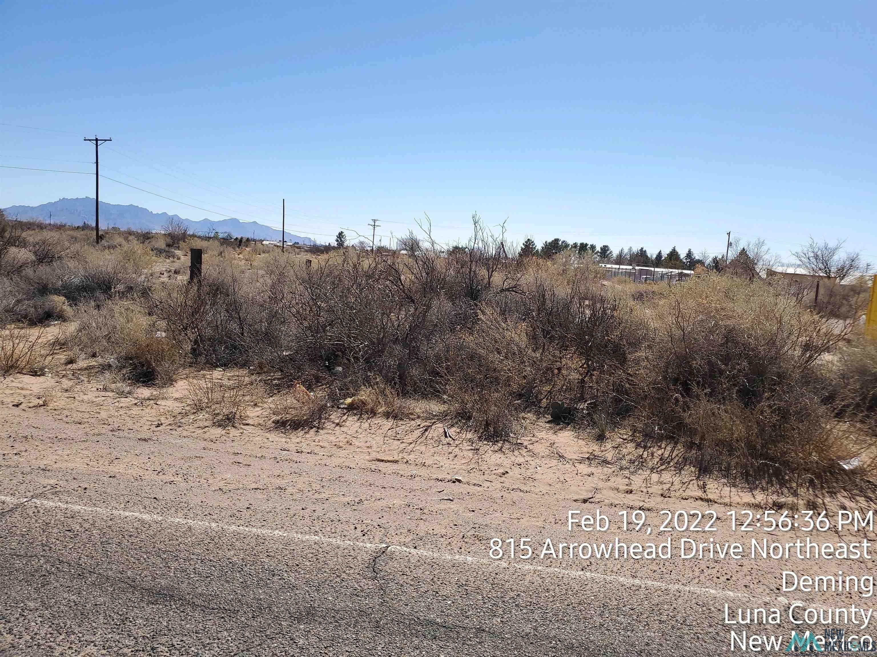 Deming Land with Mountain Views