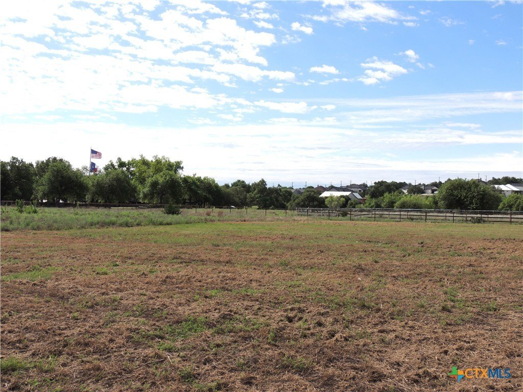 Land in Rockin J Ranch