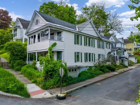 Updated Duplex in Mohawk Valley