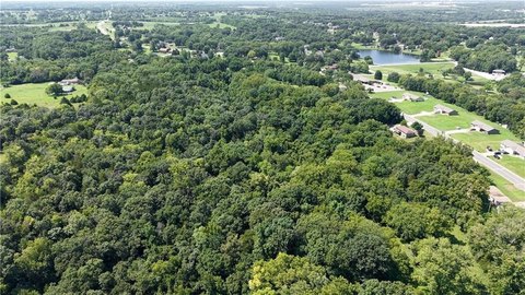 LAND - De Soto, KS