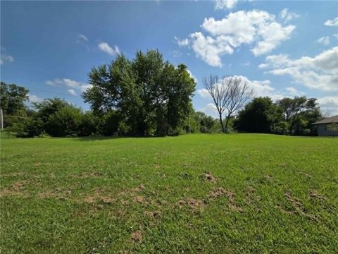 LAND - Harrisonville, MO