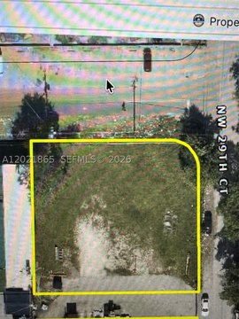 Fenced Storage Yard for Rent