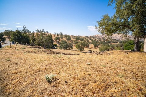LAND - Friant, CA