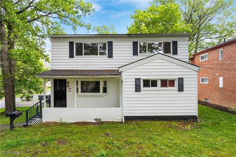 Akron Triplex with Recent Updates