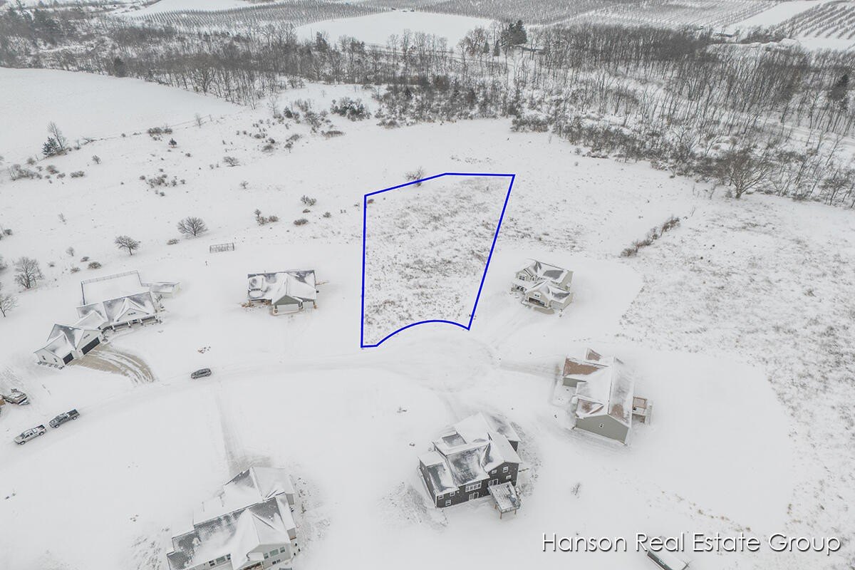Residential Land in Lowell, MI