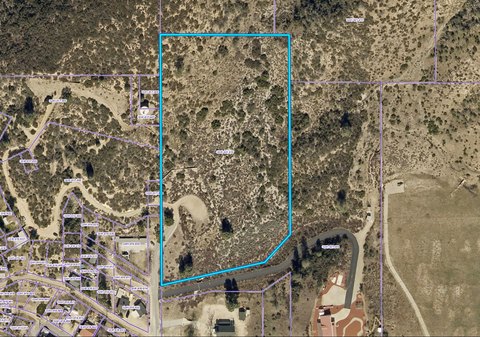 Lake Hughes View Property