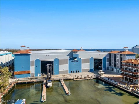 Sanibel Harbour Yacht Club Slip