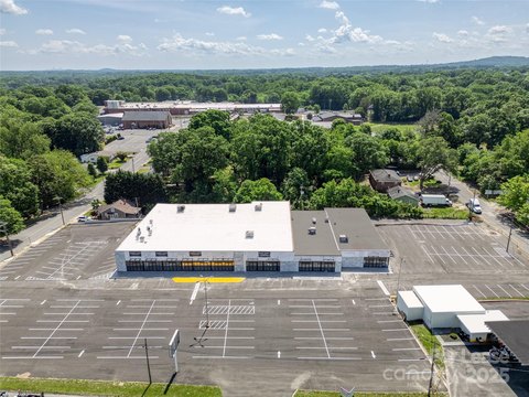 Retail Strip Center in Gastonia