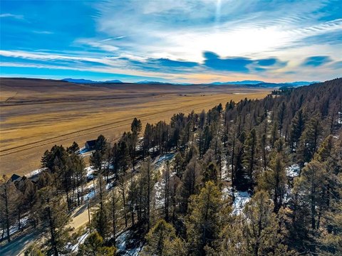Gently Rolling Acres in Fairplay