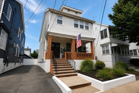 Two-Story Duplex