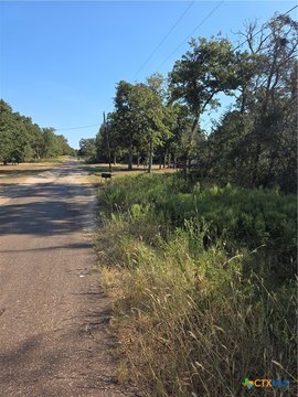 Rockdale, TX Wooded Land