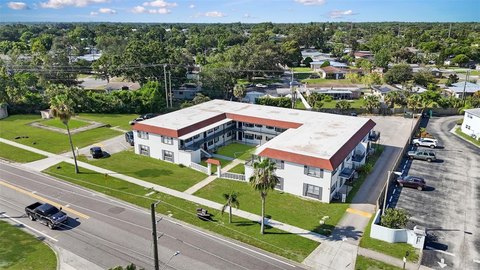 20-Unit Apartment Building