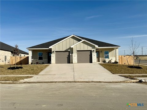 New Duplex in Heritage Place