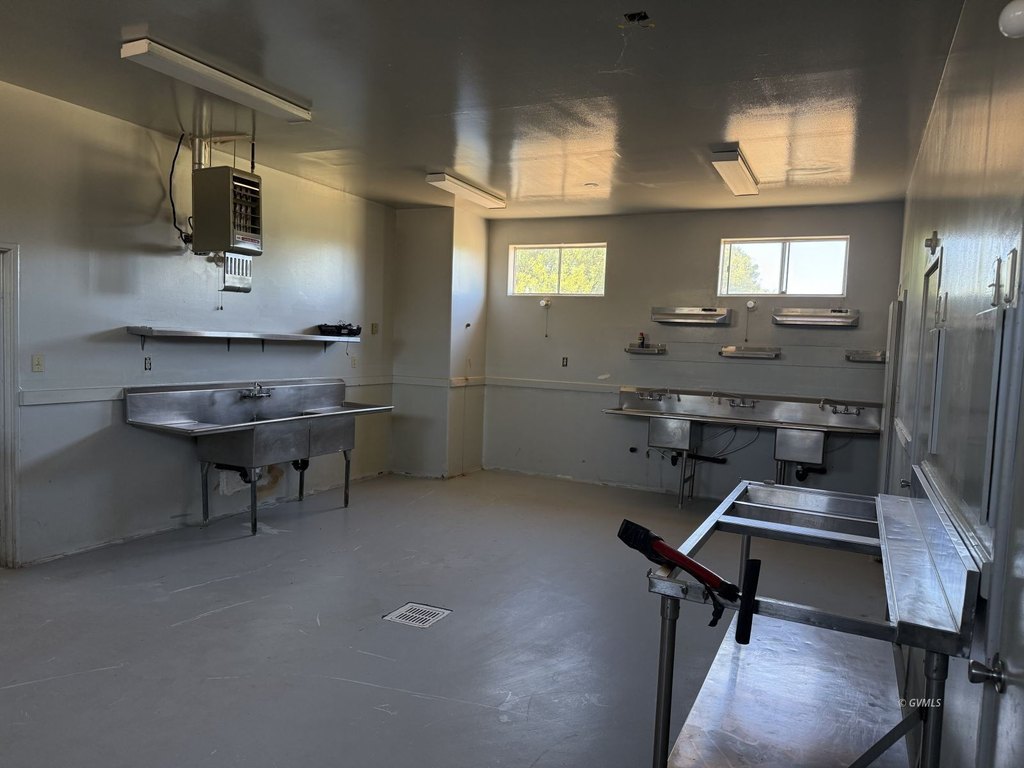Picture 10