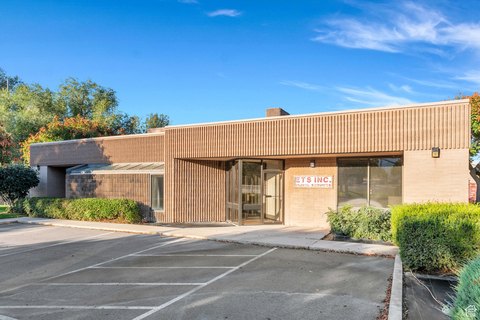 Lindon Multi-Use Commercial Building