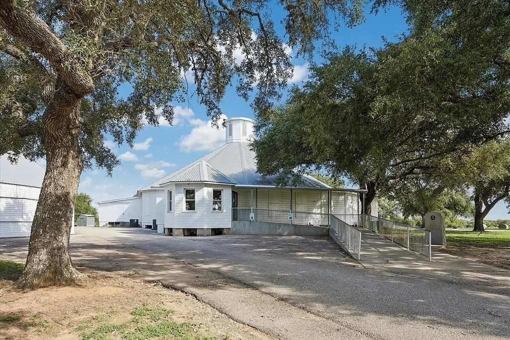 Picture 9