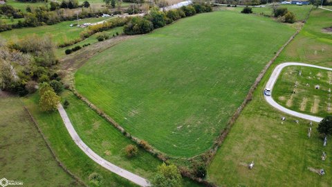 Leon, Iowa Acreage Opportunity