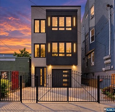 Duplexes