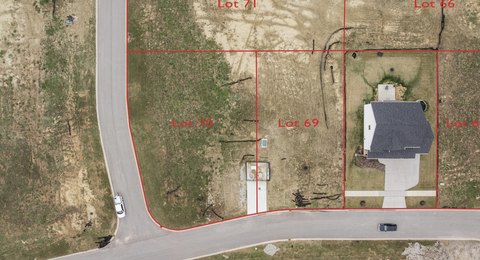 Unimproved Lot in Lowell, Indiana