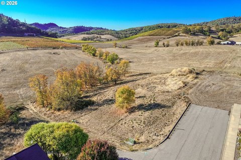 Land, Winston, OR