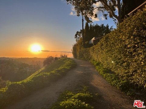 Los Angeles Land with Canyon Views