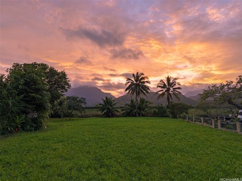 LAND - Kailua, HI