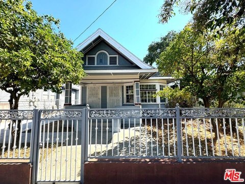 Los Angeles Triplex Investment Opportunity