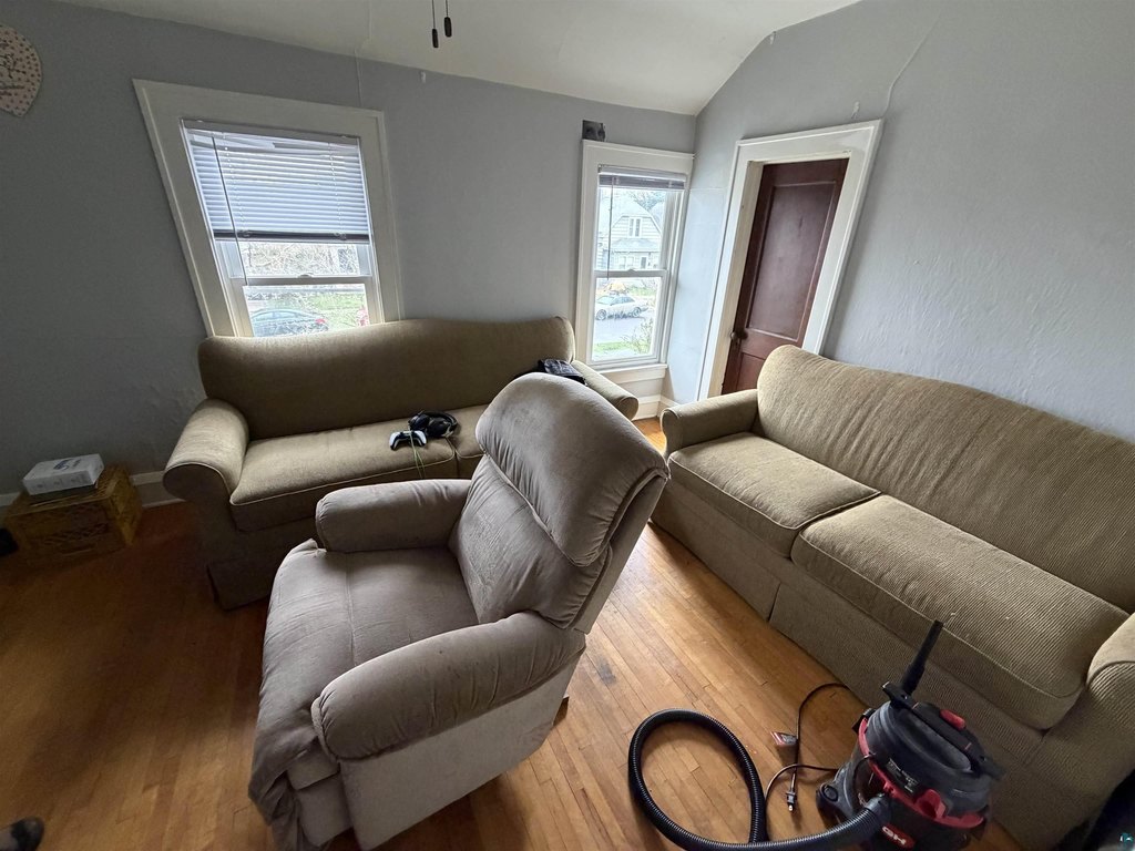 Picture 19