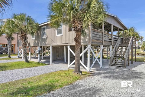 Waterfront Duplex With Lagoon Access