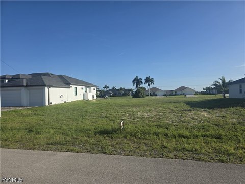 LAND - Cape Coral, FL