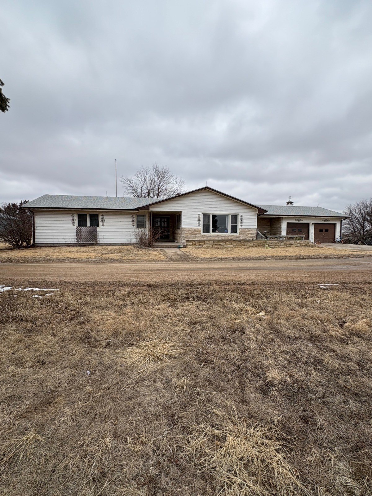 Farm/Estate in Superior, Nebraska