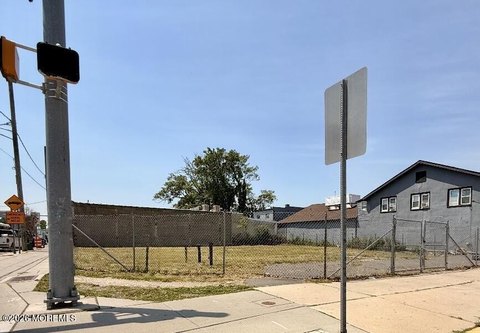 Corner Commercial Land Parcel