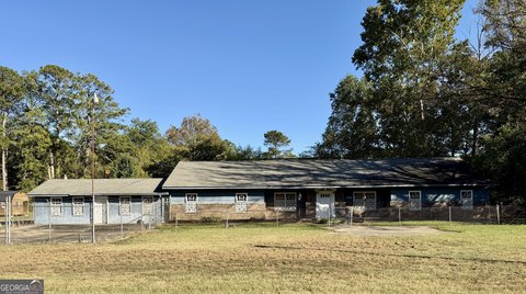 Versatile Commercial Building on 1-Acre