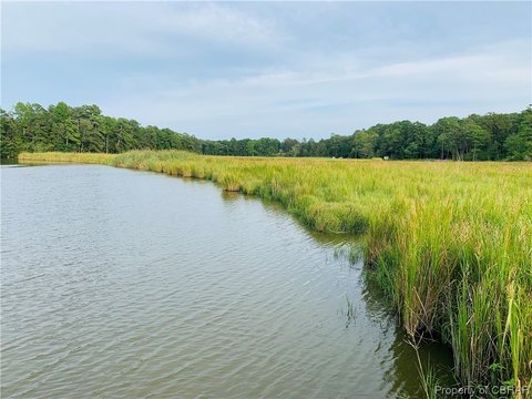 Waterfront Acreage in Lancaster, Virginia