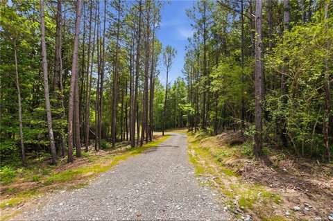 LAND - Dallas, GA