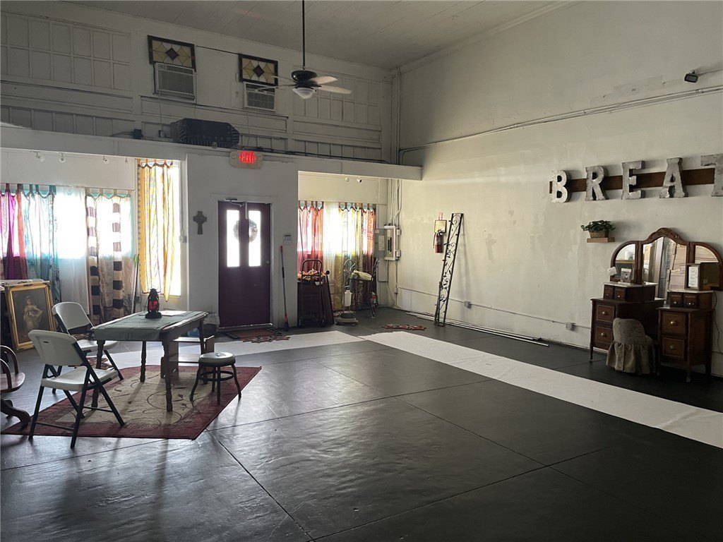 Picture 8