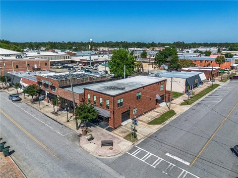Downtown Jesup Commercial Building