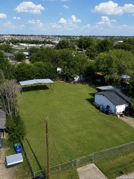 LAND - San Antonio, TX